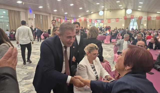 YENİ Parti İl Başkan adayları Efeler'de partileriyle buluştu: Dilaver Demir'e güçlü destek