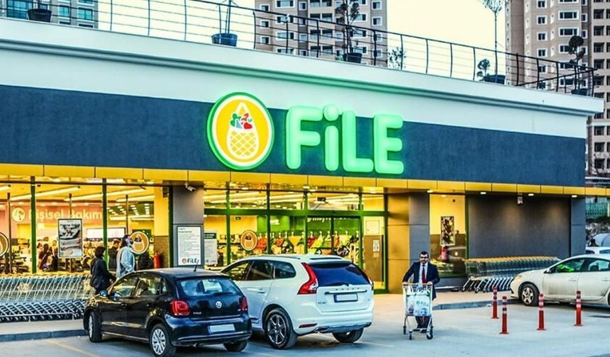 BİM tarafından yapılan açıklamaya göre, yeni kurulacak şirketin sermayesi 250 bin TL olacak ve hisselerin tamamı BİM’e ait olacak. Bu adımın, FİLE markasının daha etkin bir şekilde büyümesini sağlamak ve kendi pazar stratejisini oluşturmasına imkan tanımak amacıyla atıldığı belirtiliyor.