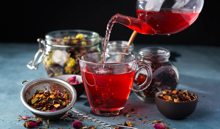BÖCEK KALINTILARI ÇIKTI
“Analysis of the Composition and Contaminants in Packaged Mixed Herbal Tea Blends from Aydın Province” adlı araştırmanın sonuçları, ISPEC Journal of Agricultural Sciences dergisinin Mart 2025 sayısında yayımlandı.