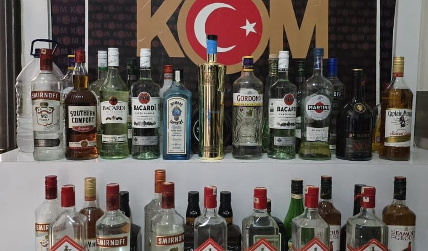Didim’de kaçak içki ve sigara operasyonu