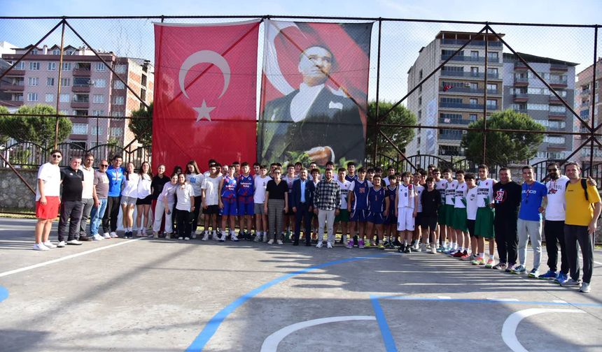 İncirliova’da 3X3 Sokak Basketbolu Turnuvası Başladı