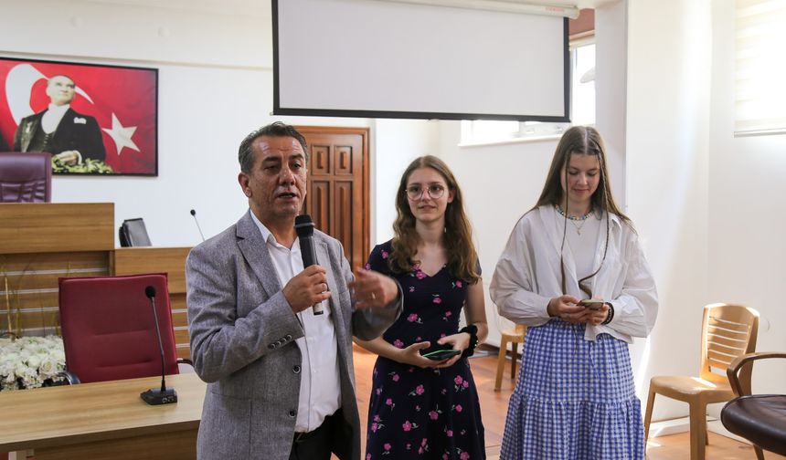Başkan Yetişkin özel konuklarıyla buluştu
