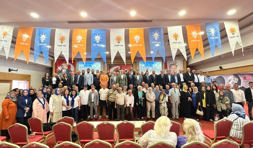 Kuşadası AK Parti ''İlçe Danışma Meclis Toplantısı''nda buluştu