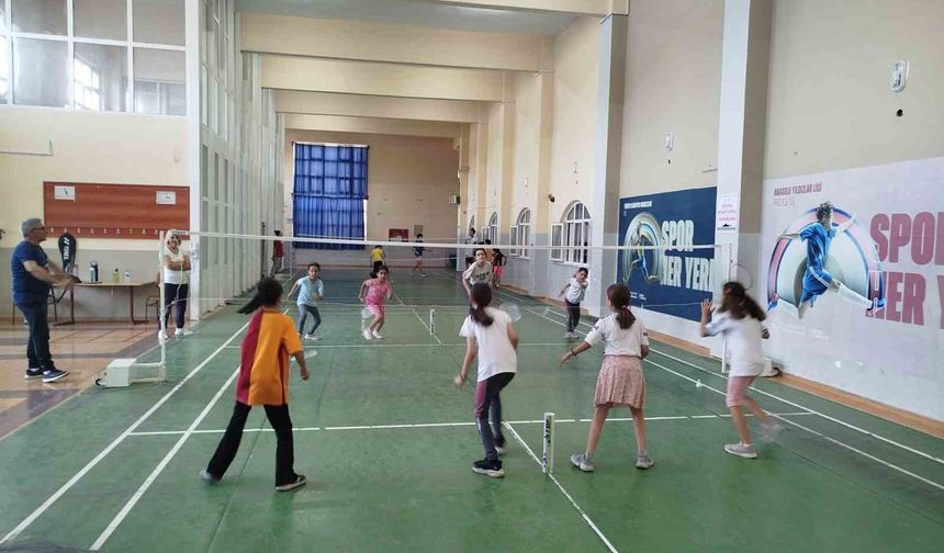 Minikler farklı spor branşlarını keşfediyor