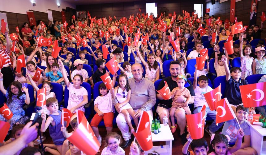 İncirliova’da çocuklar gönüllerince eğlendi