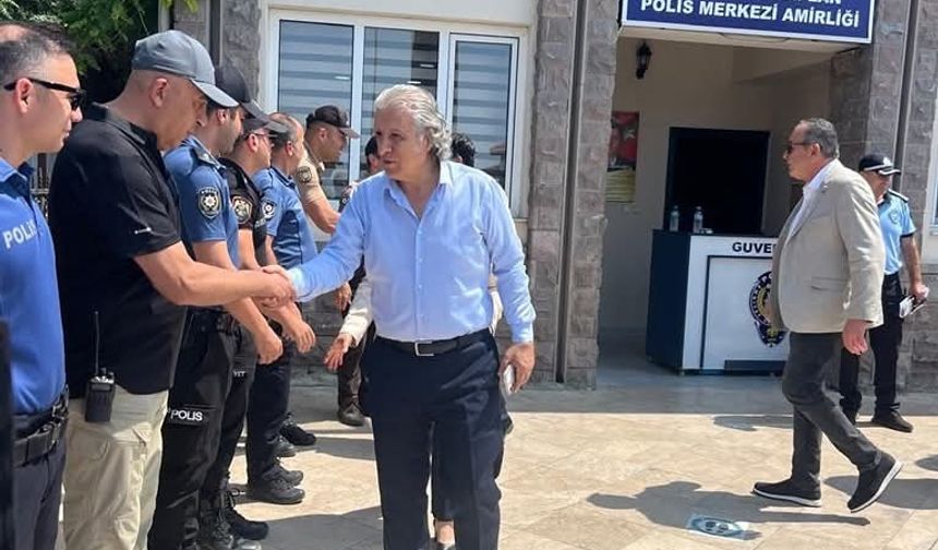 Kuşadası Kaymakamı Keklik’ten yoğun bayram mesaisi