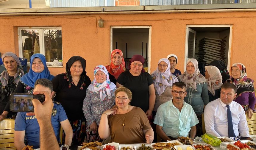 Meşeli halkından Kaymakam Doğru'ya sevgi seli