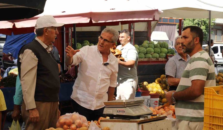 Başkan Tetik, vatandaşlarla bir araya geldi