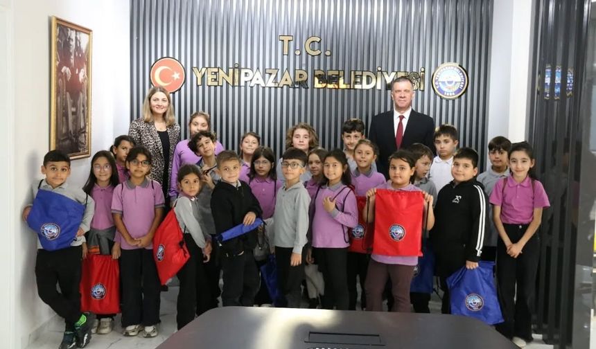 Başkan Ercan, öğrencilerle bir araya geldi