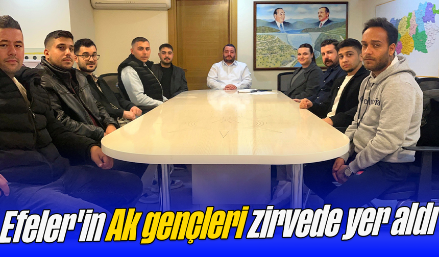 Efeler'in Ak gençleri, zirvede yer aldı
