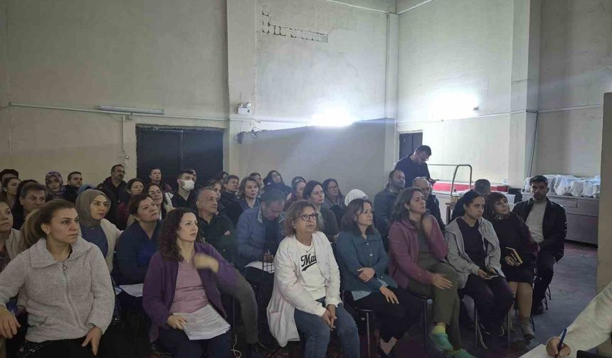 Atatürk Devlet Hastanesi’nde değerlendirme toplantısı gerçekleştirildi