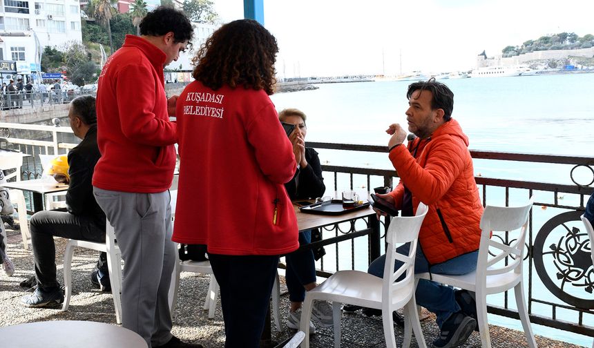 Kuşadası Belediyesi ile halk arasındaki köprü; 'Güvercin Masa'