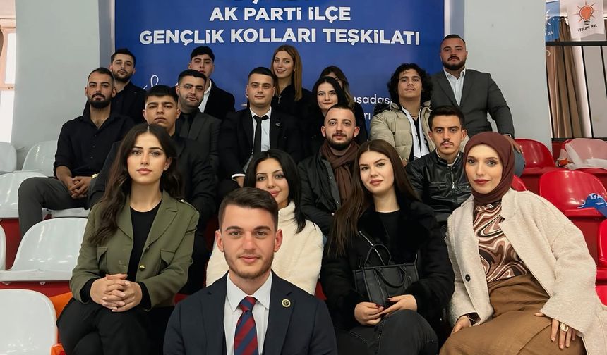 Kuşadası'nın AK gençleri Aydın listesine damga vurdu