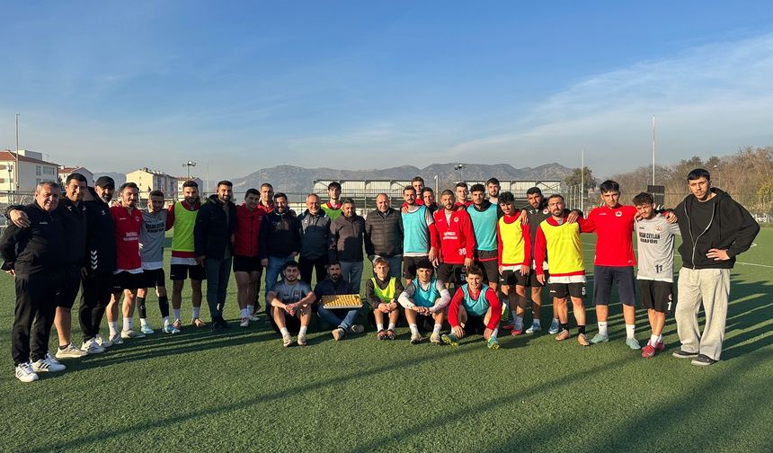 Serkan Altay’dan İncirliova Belediyespor’a moral ziyareti