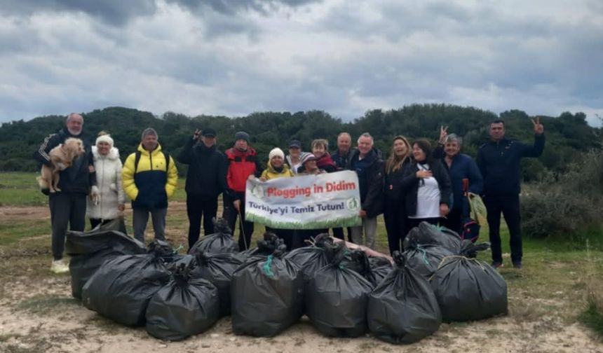 "Plogging in Didim"in 2025 yılında toplam 7 ton atık topladı