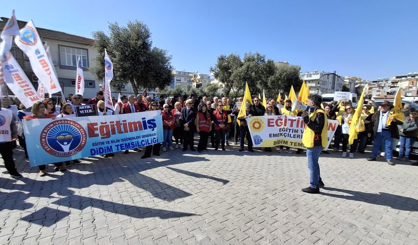 Didim'de Eğitimcilerden Fatma Nur öğretmenin öldürülmesine tepki