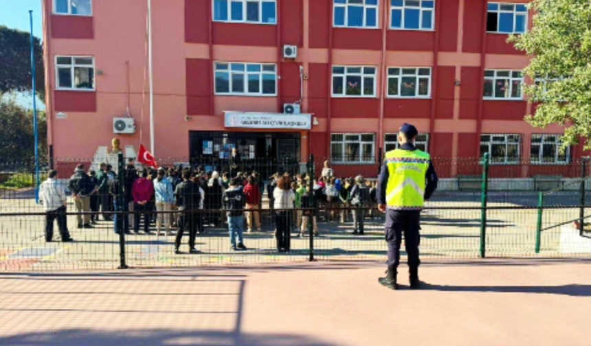 Aydın Jandarması okullarda teyakkuzda