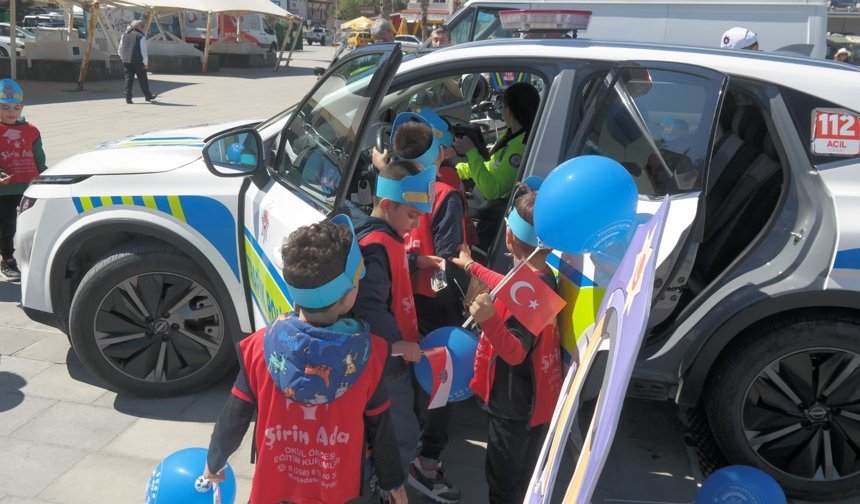 Türk Polis Teşkilatı'nın 181. yıldönümü Kuşadası'nda kutlanmaya başlandı