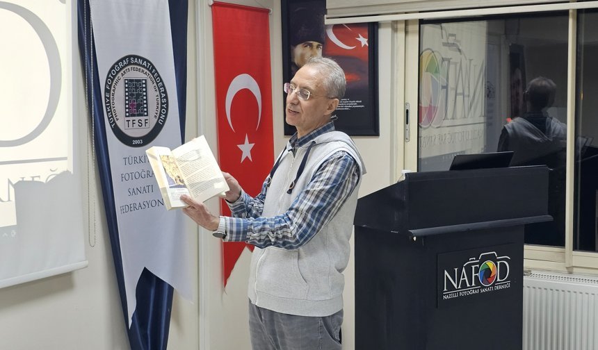 Nazilli’de ünlü şair ve yazar Akova konuşuldu