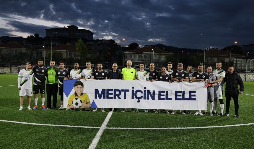 Başkan Arıkan Mert için sahaya indi, düdük çaldı