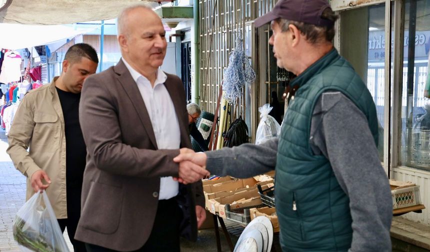 Başkan Kıvrak, vatandaşlarla iç içe