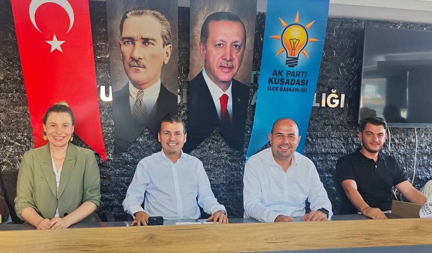 Kuşadası AK Parti 'Danışma Meclisi' toplantısında buluştu