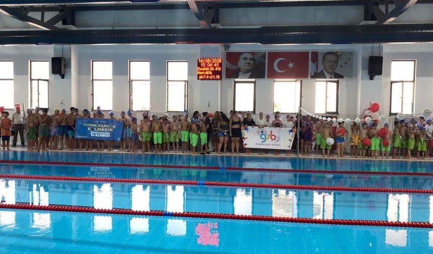 Söke’de çocuklar yüzme eğitimini başarıyla tamamladı