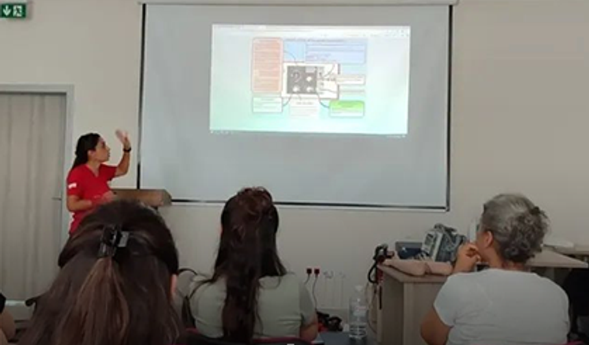 Karacasu İlçe Devlet Hastanesinde personele CPR eğitimi verildi