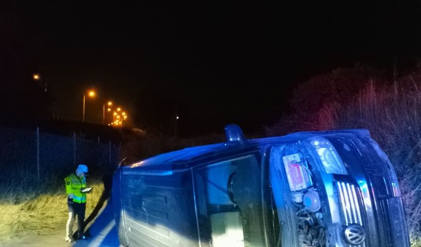 Aydın’da korkutan kaza: Otomobil devrildi ekipler zamanla yarıştı