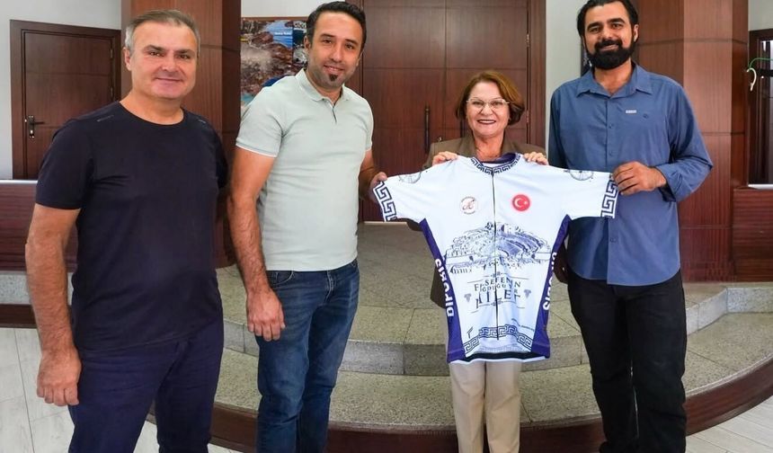Didimli Bisiklet tutkunları, “6. Didim BiFest” öncesi protokol ziyaretleri gerçekleştirdi