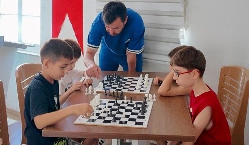 Efeler Belediyesi’nde yeni dönem kursları başlıyor