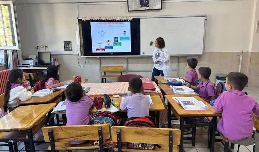 Nazilli’de ilkokul öğrencilerine ağız ve diş sağlığı eğitimi