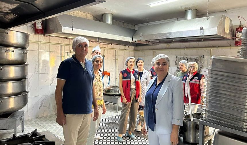 Nazilli’de müdürler öğrencilerin güvenliği için sahada