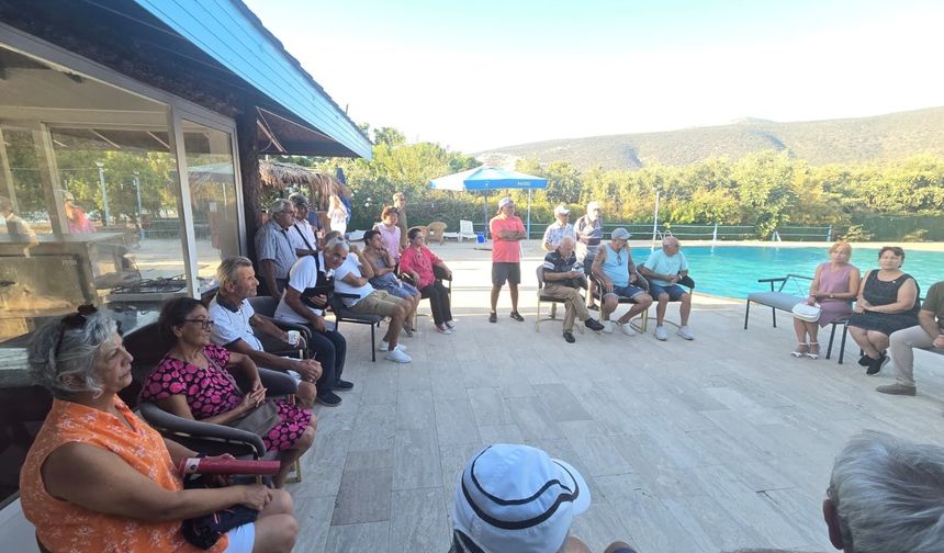 YENİ Parti Didim’de üye kaydı için sahadaydı
