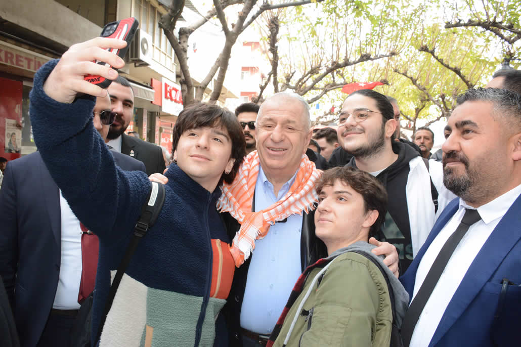 turk-milletinin-menfaatlerini-savunuyoruz-449523-03019bd34fac75ab34685f9679c9864e.jpg