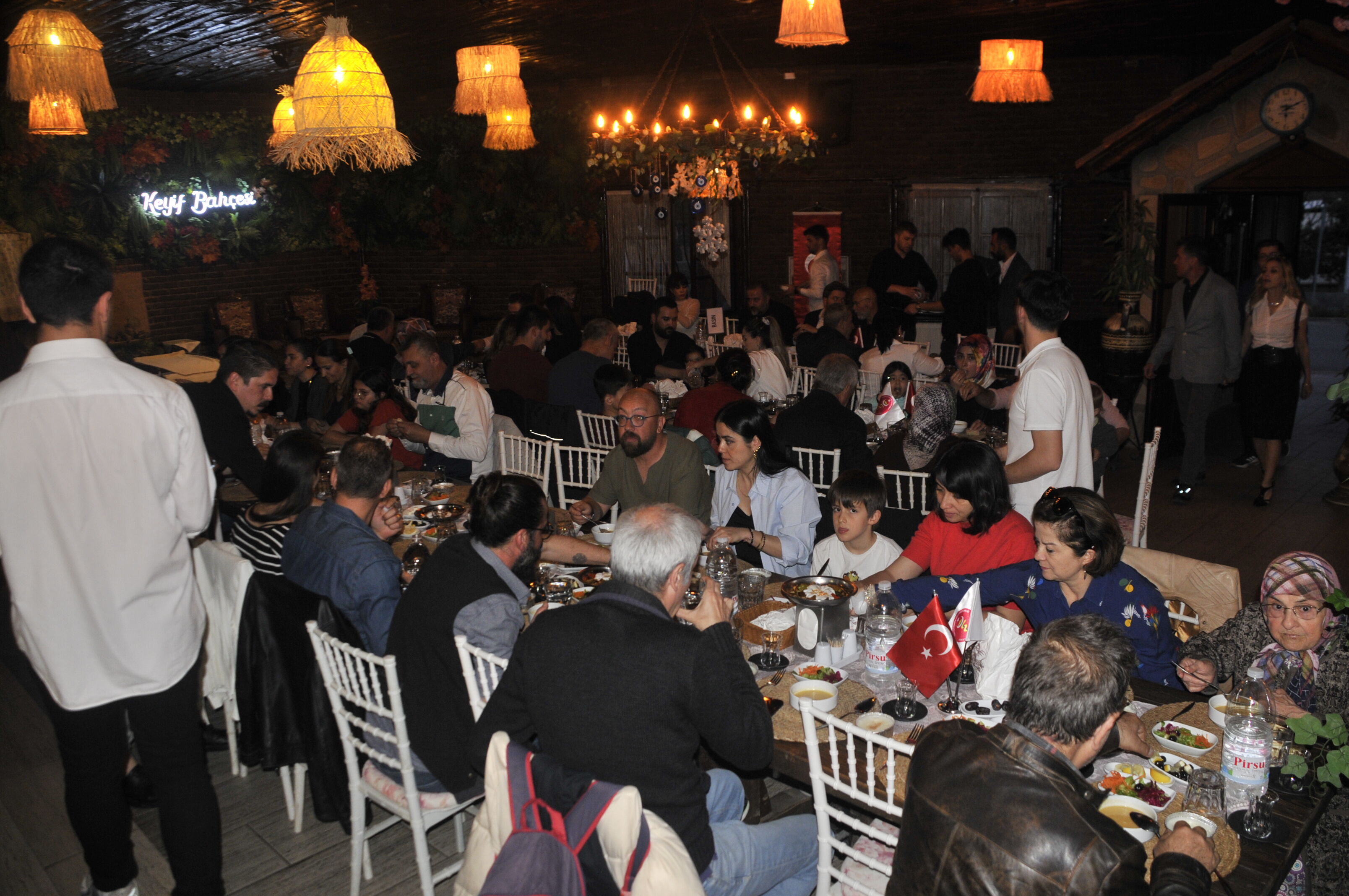 Aydin Veteriner Hekimler Odasindan Uyelerine Iftar Yemegi 458196 7D2C0A9C211815E1F522E639303Acbe4