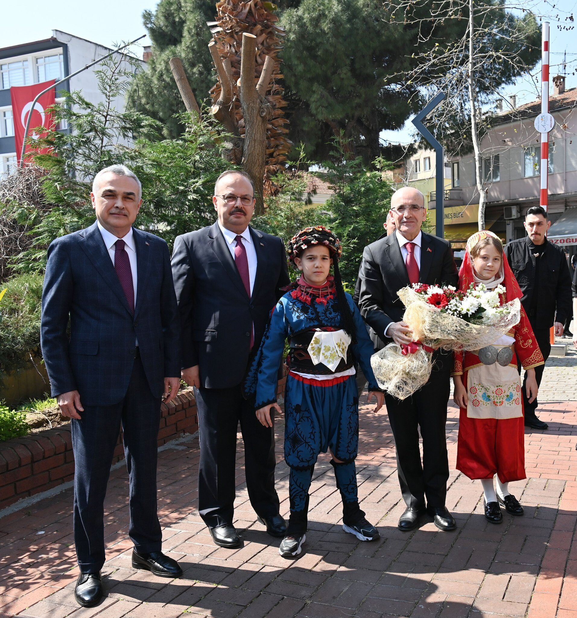 Bakan Simsek Aydinda 454803 76B47F9Fbb47C8045D9C327Df557676A