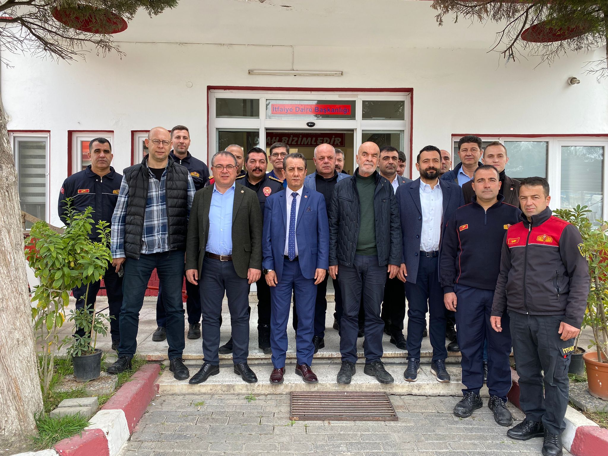 Chpli Yetiskin Kalplere Dokunacagiz Efeleri Sevgi Ile Yonetecegiz 455767 41C13807E338B4D74A4C00C4Fbb68Dfa