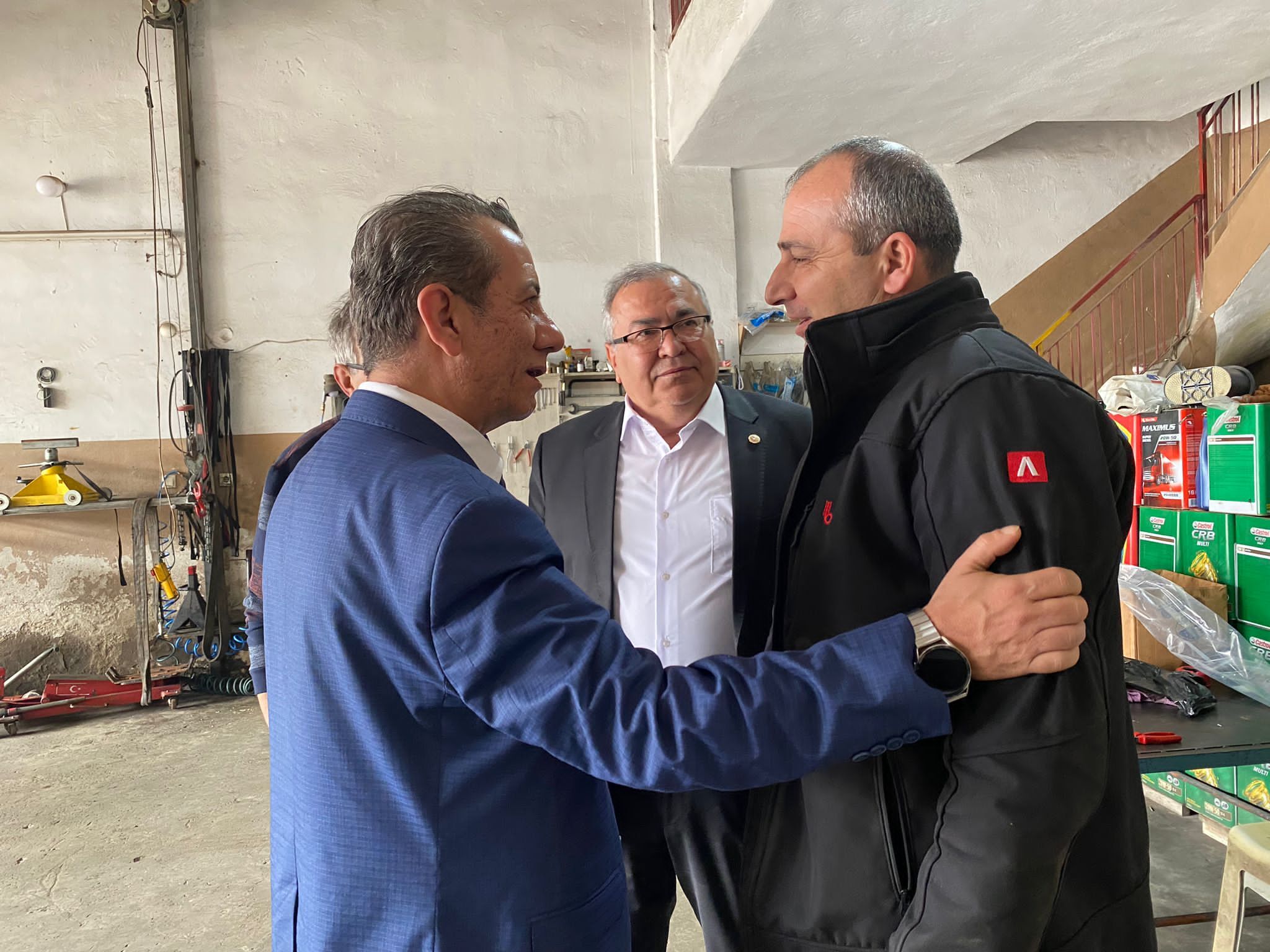 Chpli Yetiskin Kalplere Dokunacagiz Efeleri Sevgi Ile Yonetecegiz 455767 61381A01F660811D8Aa05F1E2838E736