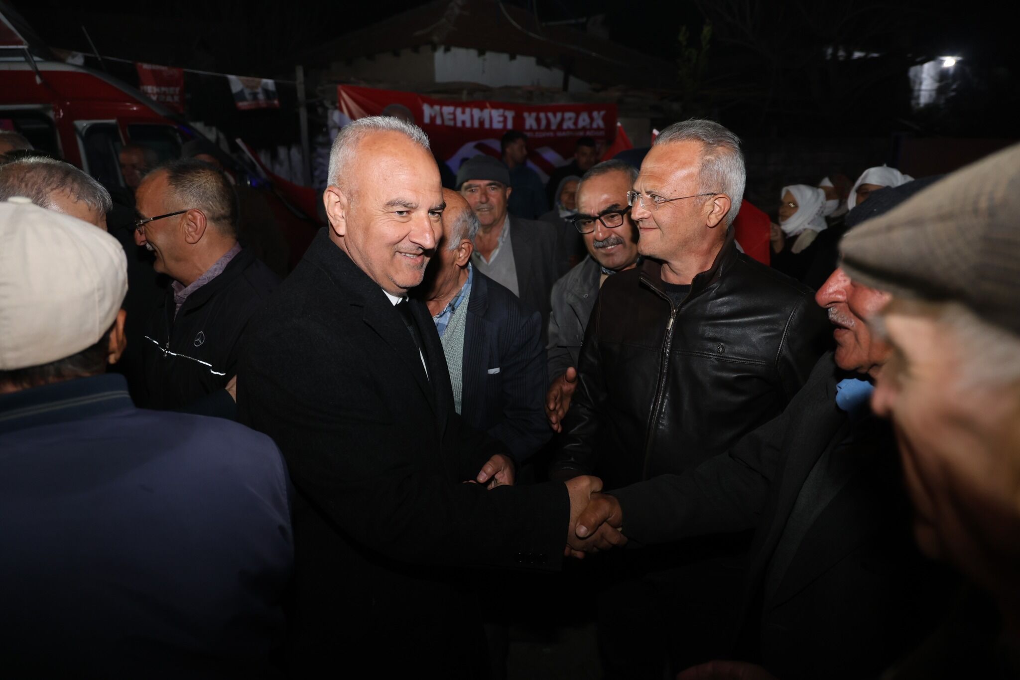 Mehmet Kivrak Gumbur Gumbur Geliyor 455941 255Bb8C4Ba62Ecaffefe741A45107378 Kopya