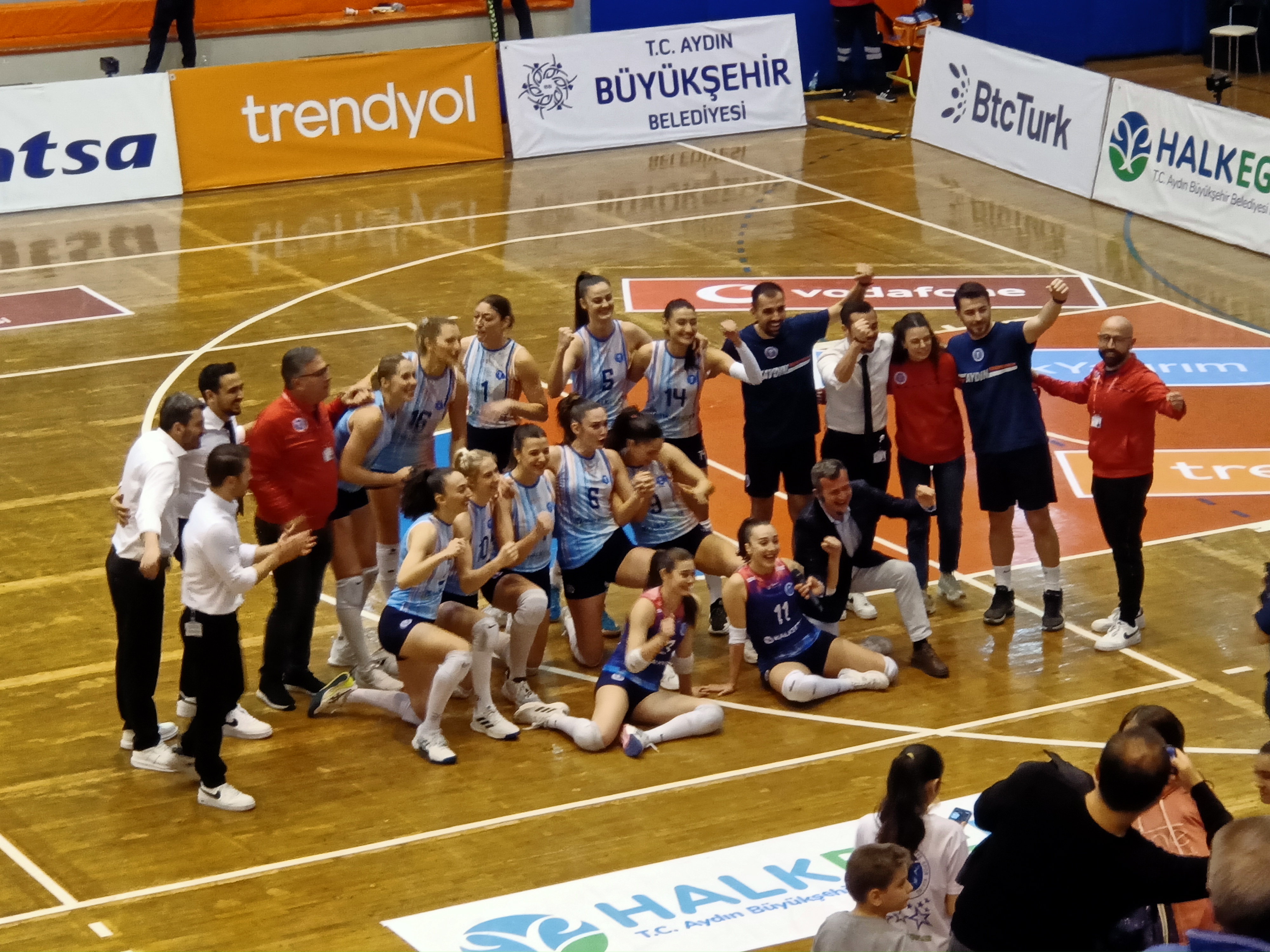 Sultanlarin Play Off Israri 452620 6458Dbb3Ec3841Be71E1D2C6D6329038