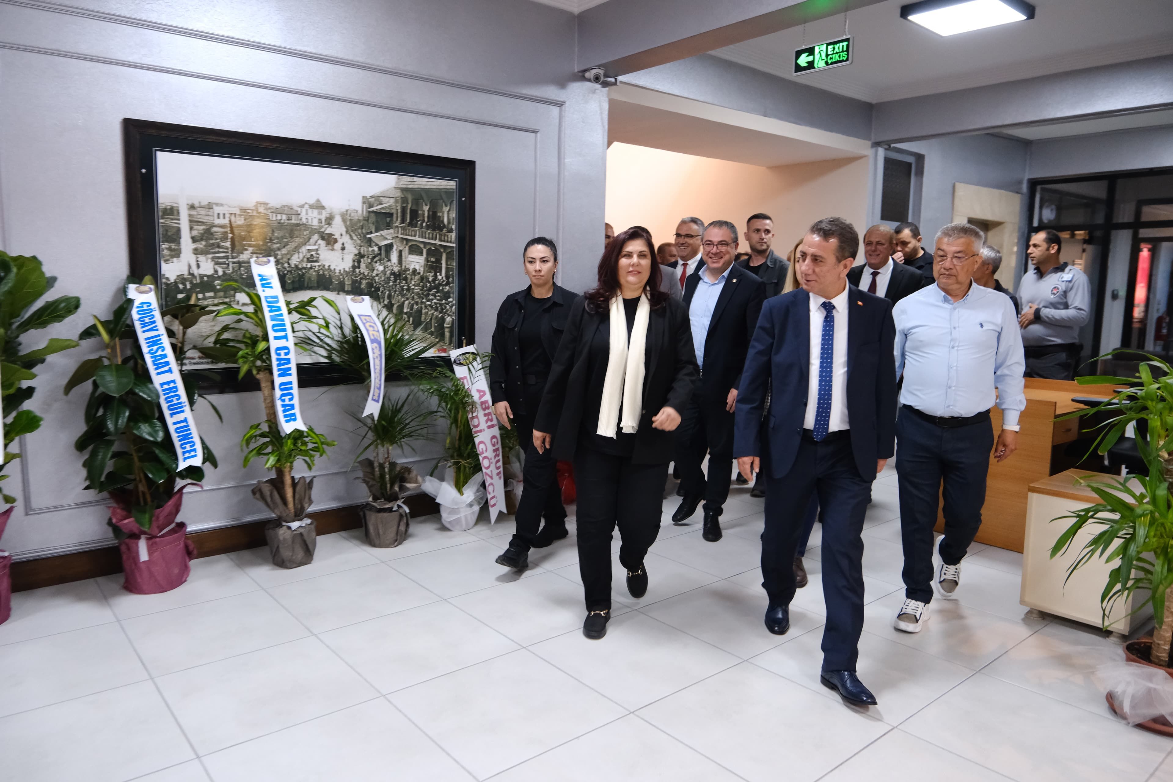 Cerciogludan Efeler Belediyesine Ziyaret 460171 95Ccad003B1De74B6E5179Fd52F9F3Fd