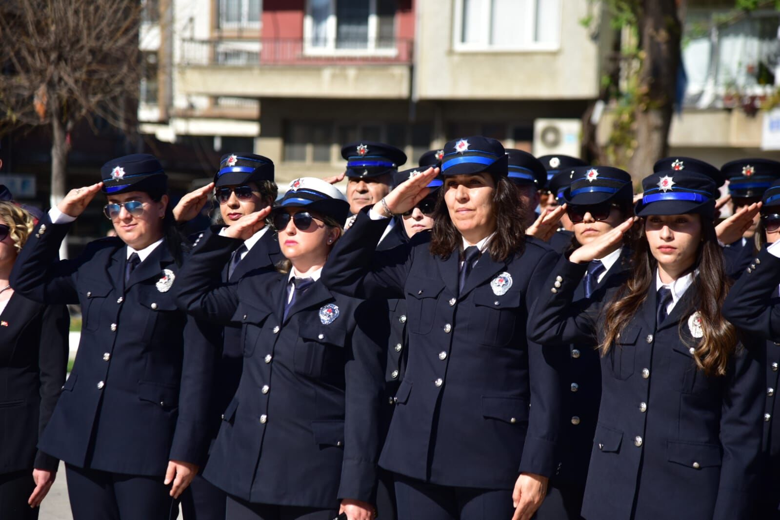 Incirliovada Polis Teskilatinin Yil Donumu Kutlandi 459806 B368A535071C871B4Eaf23218E64D76D