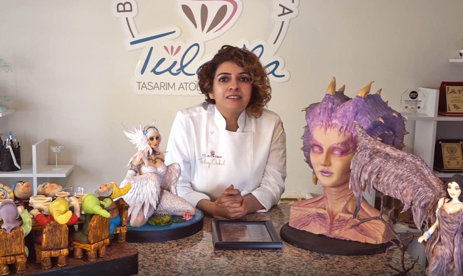 Kusadasinin Pasta Sanatindaki Milli Gururu Tulay Onbul 459031 F9554C8E1Ba0D27360981770F70Ceb4D