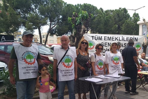 Didimde Emekliler Mitinglere Katilim Icin Cagri Yapti 471101 1C0107B41A80530E5058F17917Fec6Be (1)