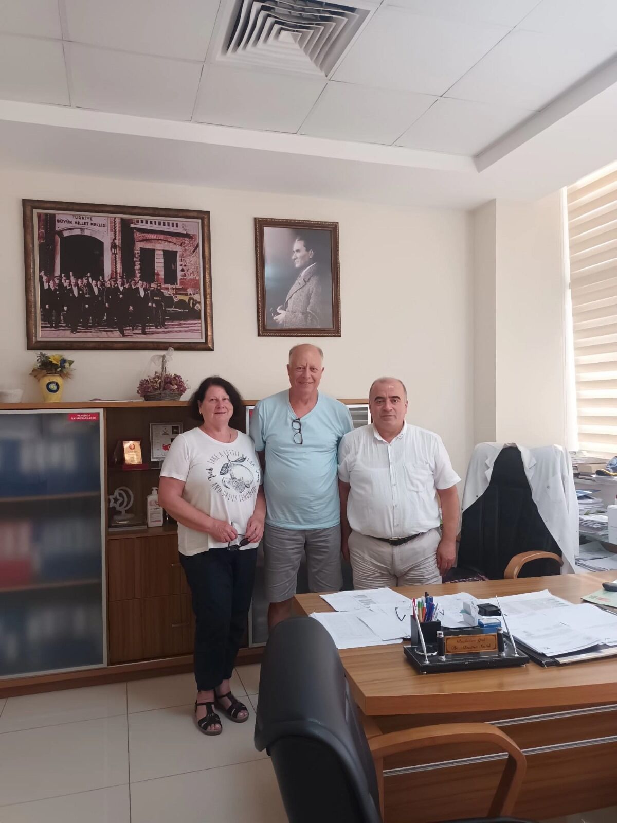 Hastaneye Malzeme Bagisi Sevindirdi 482007 B54Ebd1F05Cc099D7168Fd6C4C5Fb3D1