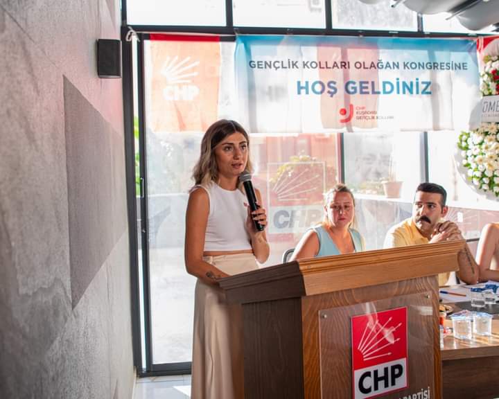 Chp Kusadasinda Tugce Olku Ruzgari Esti 495951 24E20411Caf099B1B64F549Aa087987D