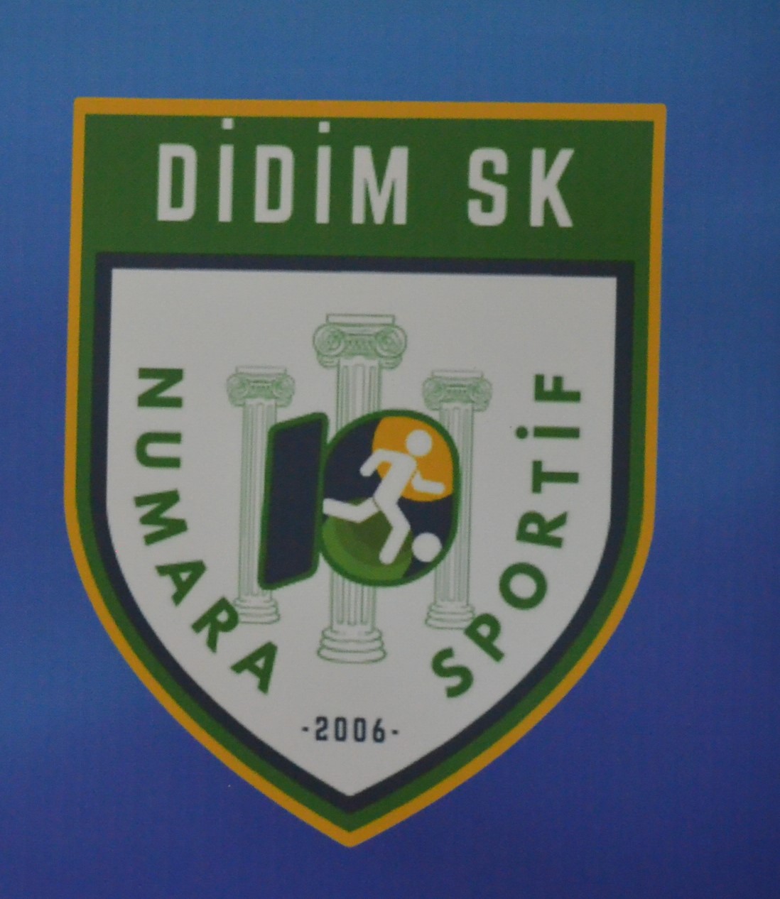 Didimin 3 Ligde Takimi 10 Numara Sportif Didim Sk Basina Tanitildi 494915 095Ba4A29A43Fd68D18C6Ae776283F29