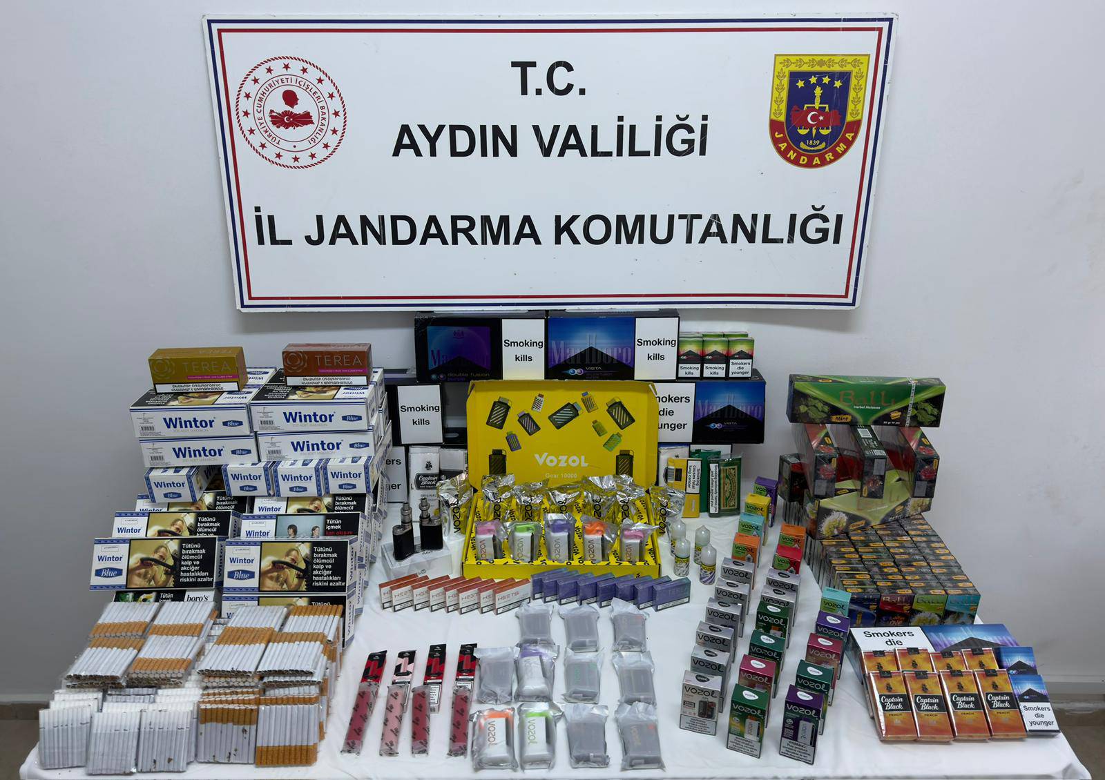 Aydinda Kacak Tutun Ve Elektronik Sigara Operasyonu 500350 F6B3Bde736E5D7Aeb56F2E05Ed2347Bc