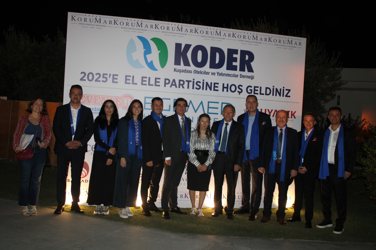 Koder 2025E El Ele Partisinde Bulustu 511286 2Aa2Cf36507488F721A2F9F038A17Bba